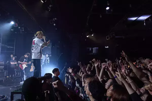 「【REPORT】Dragon Ash × Age Factory 世代を超えた“同じ山”。LIQUIDROOMを自由で満たした一夜」の画像