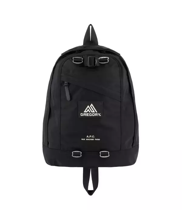 「〈A.P.C.〉が〈GREGORY〉との初となるコラボレーションを発売」の画像