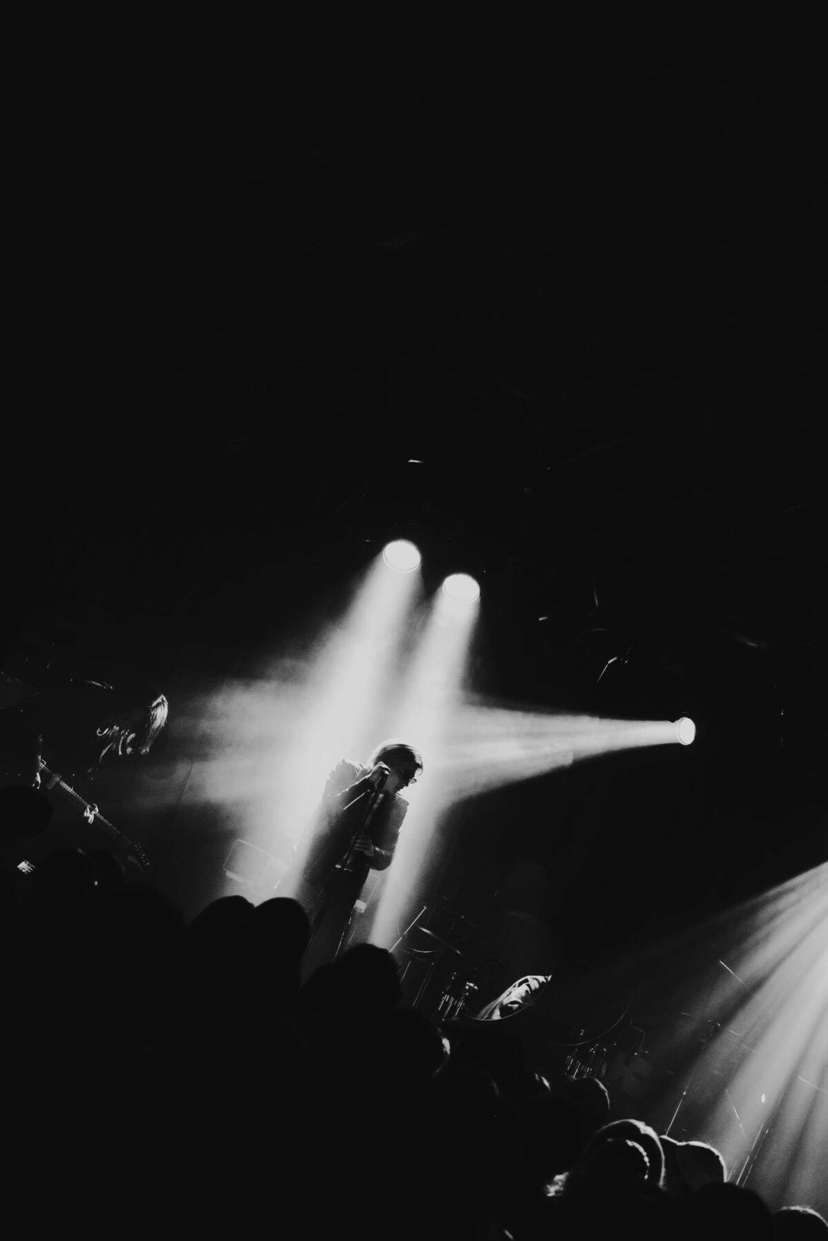LET ME KNOW、初のアルバムツアーで掴んだ“自分たちらしいライブ”｜『Still Romance』から『Re: Still Romance』へ
