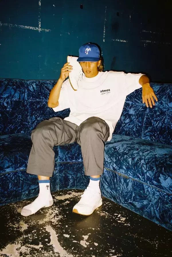 「ブレイクダンサー／アーティストのGANDHIによる個展がatmos千駄ヶ谷店にて開催｜atmos、TOPROC DRESSとのコラボアイテムも発表」の画像