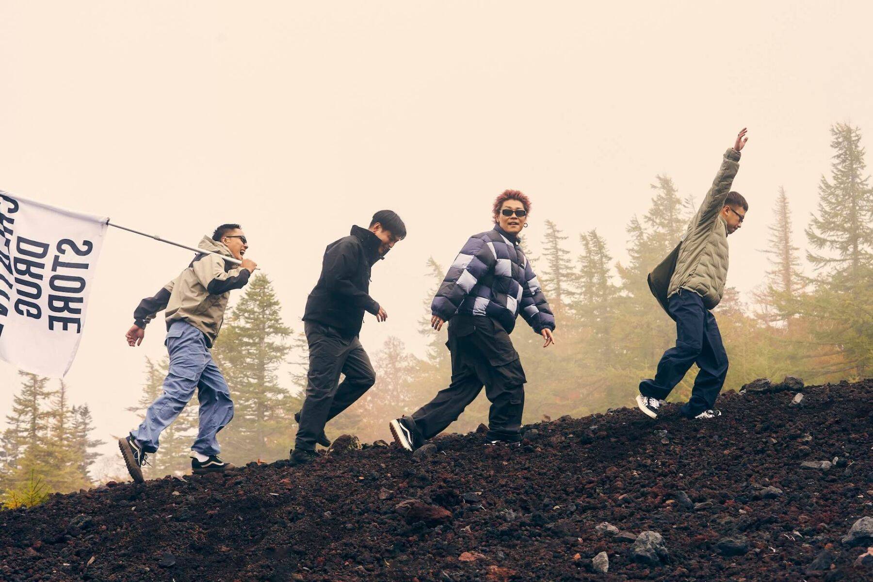 VANSとCreativeDrugStoreによるアウトドアフットシリーズの新キャンペーンがスタート｜LIQUIDROOM で行われる1stアルバムの無料プレリリースライブをVANSがサポート