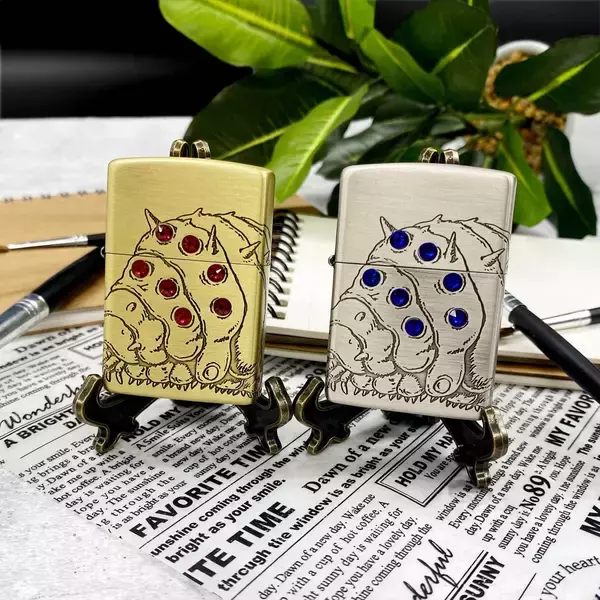 「スタジオジブリZIPPOコレクションに『風の谷のナウシカ』が初登場！「王蟲」「巨神兵」がラインナップ」の画像