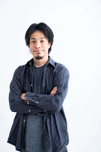 ひろゆきによる初“言葉集”が発売決定｜「人って真面目じゃないほうが愛されるんですよ」など100点を厳選