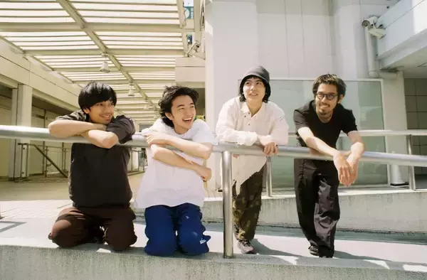 沖縄観光がてら遊びに来てほしい──yonawoと語らう「CORONA SUNSETS FESTIVAL」の魅力