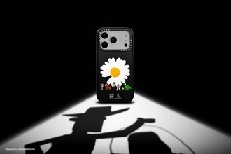 「CASETiFY」がG-DRAGONによる〈PEACEMINUSONE〉および映画『トイ・ストーリー』とのトリプルコラボを発表