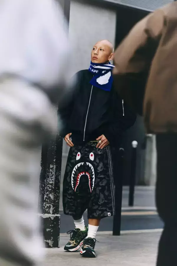 「〈A BATHING APE®〉が〈adidas Originals〉との最新コラボレーションを発表」の画像