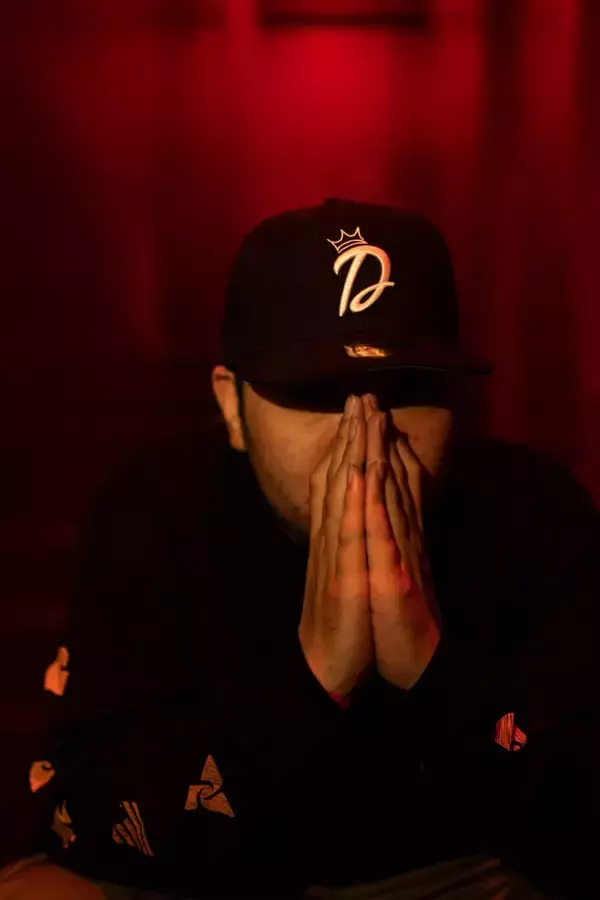 「BES＆GRADIS NICEがアルバム『STANCE』を〈WDsounds〉からリリース｜客演に5lack、今夏にはツアーやリリースパーティーも」の画像