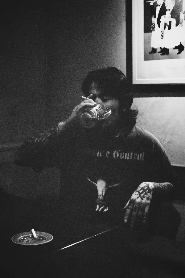 「【INTERVIEW】高岩遼　“なにもない”男が歌うジャズへの愛──7年ぶりのフルアルバム『TAKAIWA』」の画像