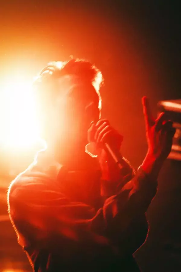 「LIVE REPORT：Suchmos Asia Tour Sunburst 2025 横浜アリーナ・フジロック・Zepp Hanedaを経て 辿り着いたSuchmosというバンドの現在地」の画像