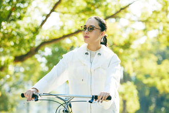 冬でもサングラスは必要？ 冬場でも紫外線は“夏の1/2程度”｜おすすめのレンズカラーも