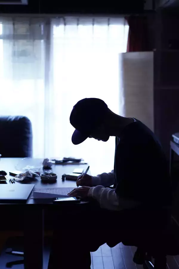 「ISSUGI、DJ SCRATCH NICEメインプロデュースによる9thアルバム『366247』リリース決定｜KID FRESINO、BES、Eujin KAWIが参加楽曲「April」先行リリース」の画像