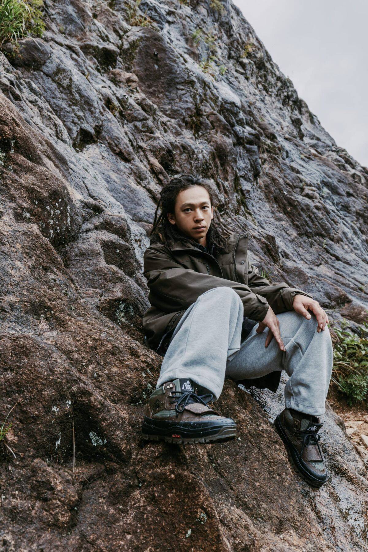 〈Vans〉が平野歩夢を起用した“Weatherized Classics”キャンペーンビジュアルを公開