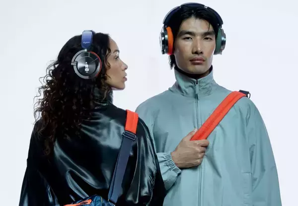 日本のバックブランド〈PORTER〉と「Dyson」が全世界で380セット限定となるコラボアイテムを発売