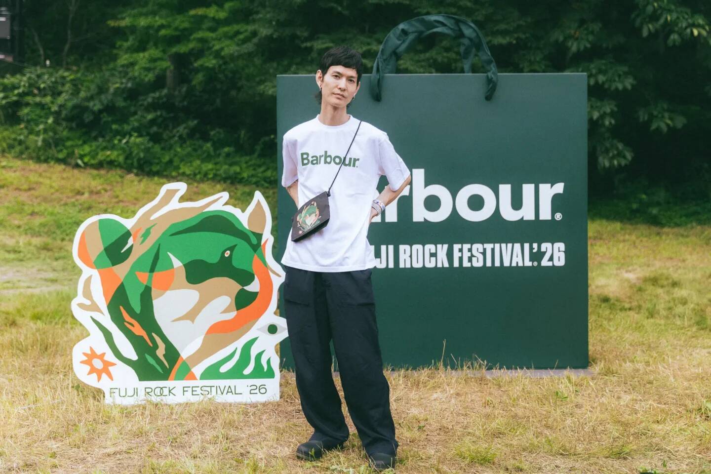 バブアーがフジロック初参戦！苗場で出会う“夏のバブアー” ブースレポート＆アーティストスナップ