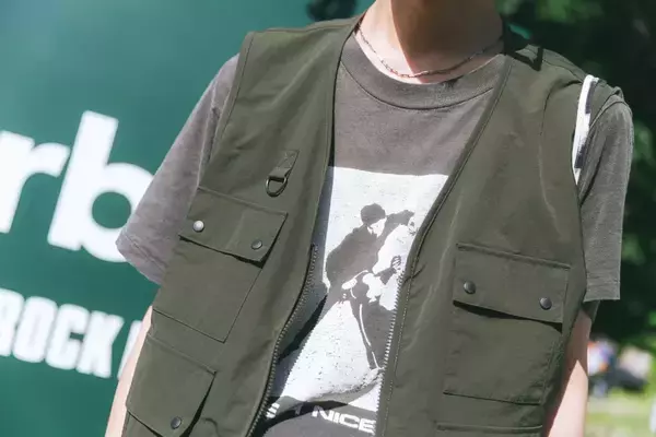 「バブアーがフジロック初参戦！苗場で出会う“夏のバブアー” ブースレポート＆アーティストスナップ」の画像