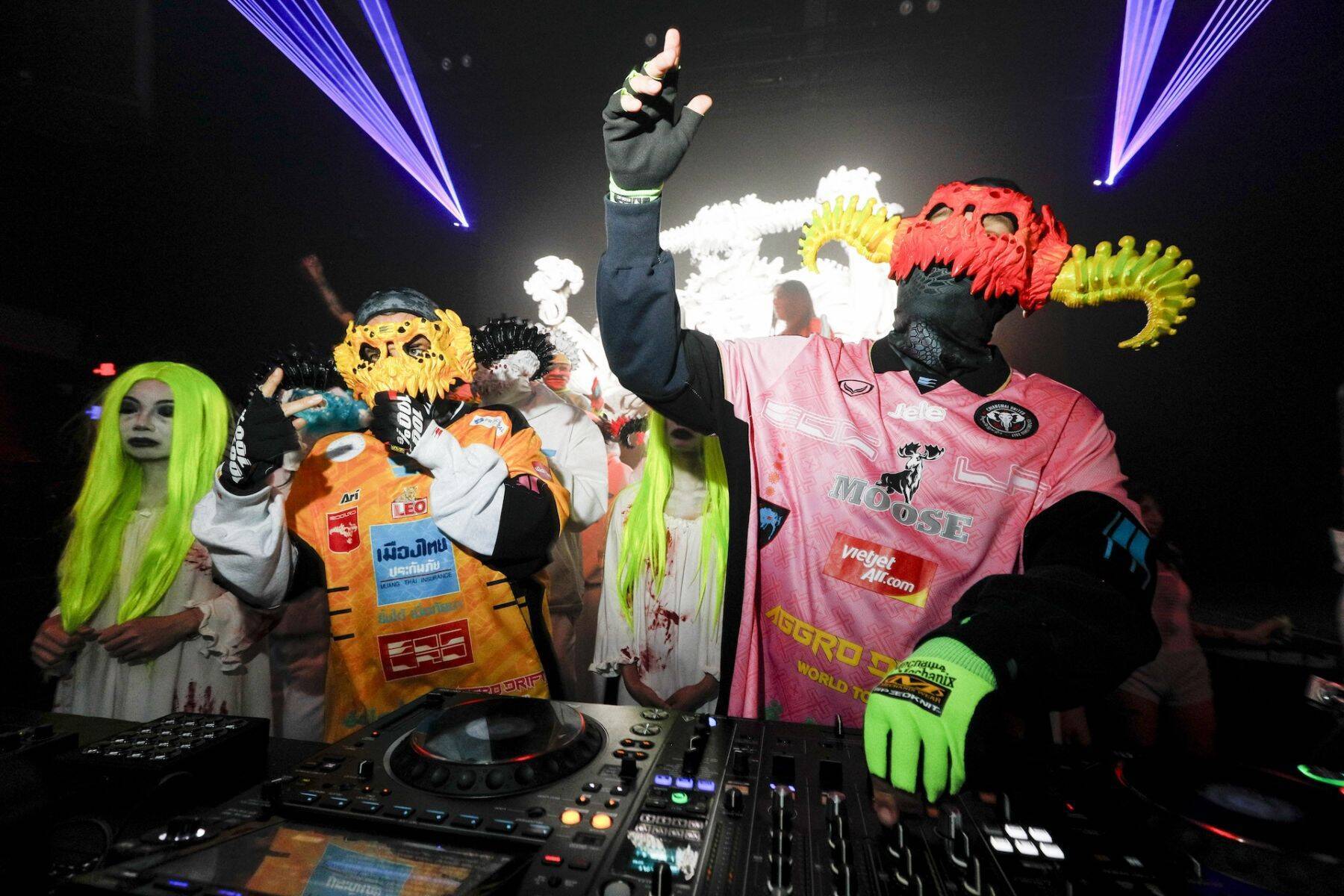 ハーモニー・コリン率いるマルチメディアデザインコレクティブ「EDGLRD」が渋谷でイベントを開催｜最新作の上映や初のエキシビジョン、Two Shellらを招いたパフォーマンスも