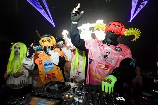 「ハーモニー・コリン率いるマルチメディアデザインコレクティブ「EDGLRD」が渋谷でイベントを開催｜最新作の上映や初のエキシビジョン、Two Shellらを招いたパフォーマンスも」の画像