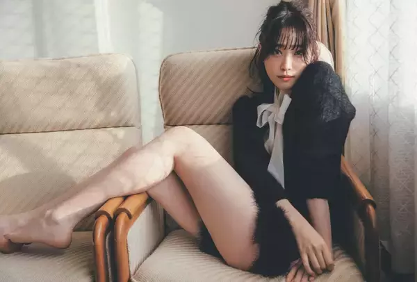 大人の色気漂うスレンダーボディ全開！高橋ひかるが妖艶な眼差しを見せる『blt graph. vol.75 Amazon限定表紙版』発売決定