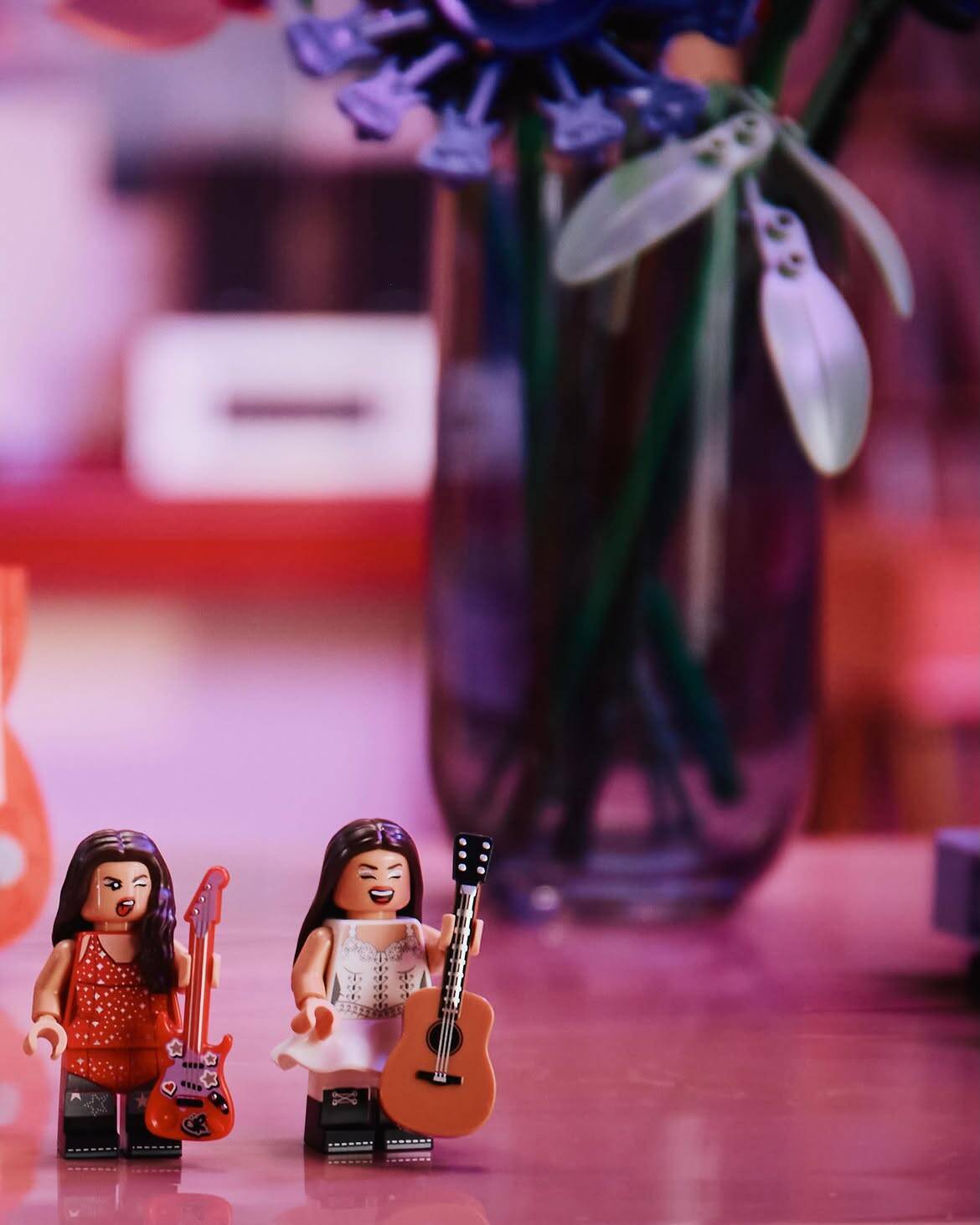 「LEGO®︎」がオリヴィア・ロドリゴとのコラボレーションを発表