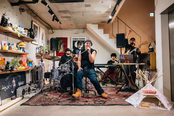 マガジン『MNC』のYouTubeコンテンツ “DOG HOUSE STUDIO”にてB.I.G. JOEがスペシャルセッションを披露