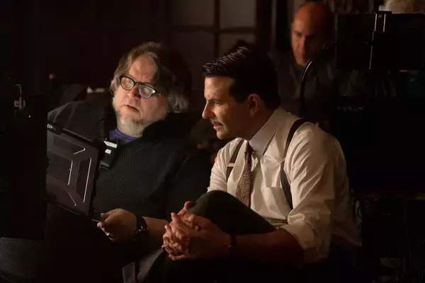 「ギレルモ・デル・トロ監督最新作『ナイトメア・アリー』本編映像が公開｜ケイト・ブランシェットの圧倒的な演技に注目」の画像