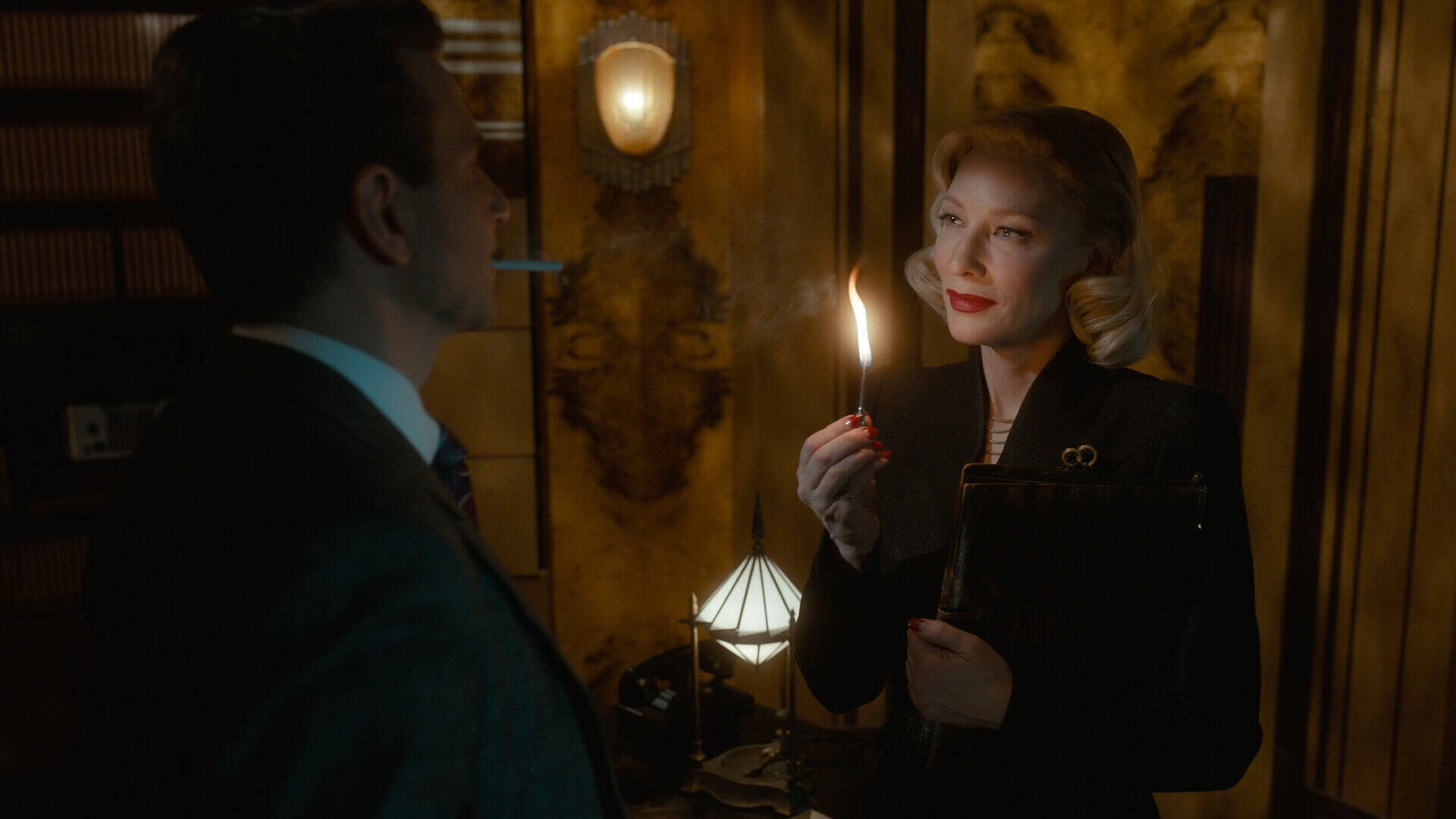 ギレルモ・デル・トロ監督最新作『ナイトメア・アリー』本編映像が公開｜ケイト・ブランシェットの圧倒的な演技に注目