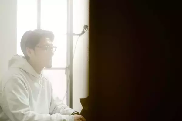 tofubeatsが対峙するイメージと実像──『REFLECTION』で刻む人生の記録