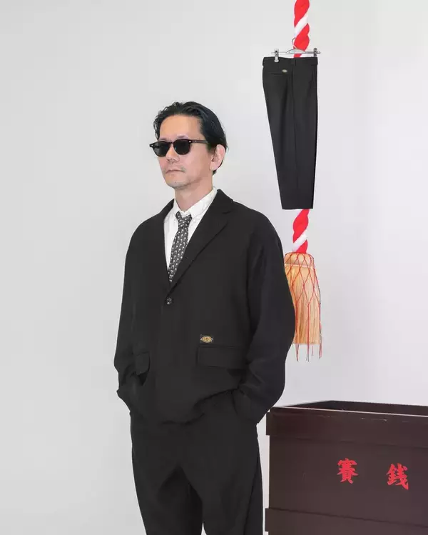 「野村訓市率いる「TRIPSTER」と〈Dickies®〉による“紳士服のディッキーズ”の最新作が発売」の画像