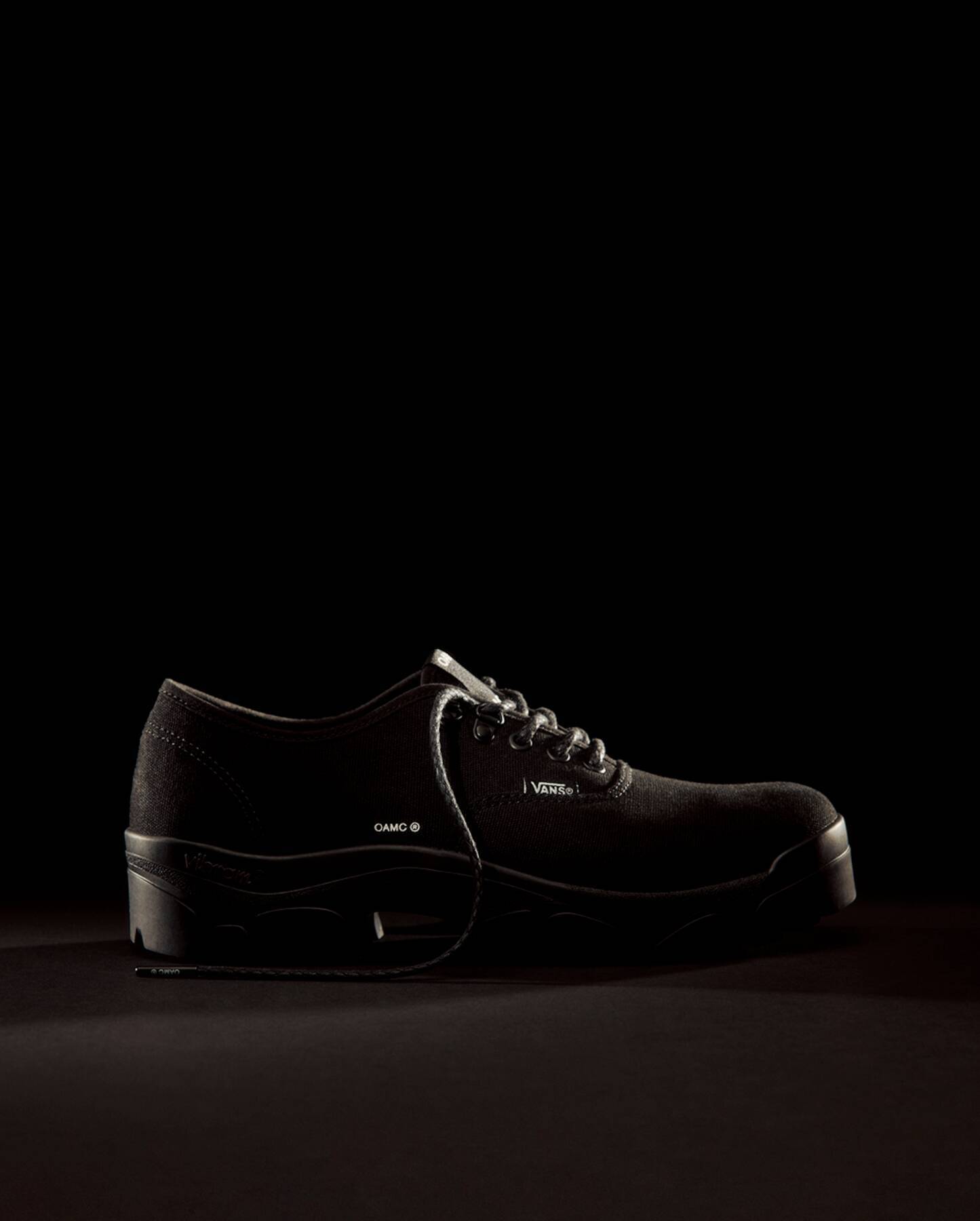 〈OTW by Vans〉x〈OAMC〉によるコラボコレクションが発売