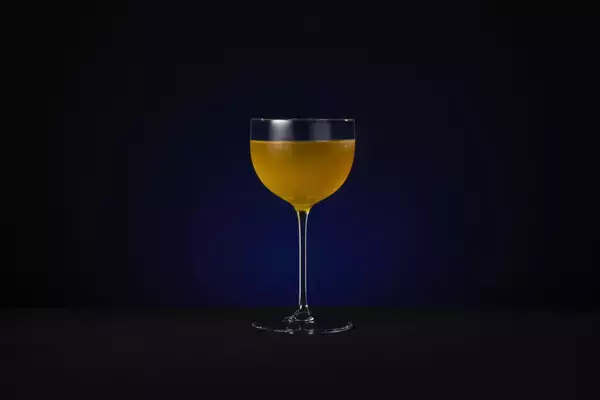 「〈ジョニーウォーカー〉の最高峰 “ブルーラベル”による体験型イベントが開催 | 河村康輔コラボによるインスタレーションも」の画像