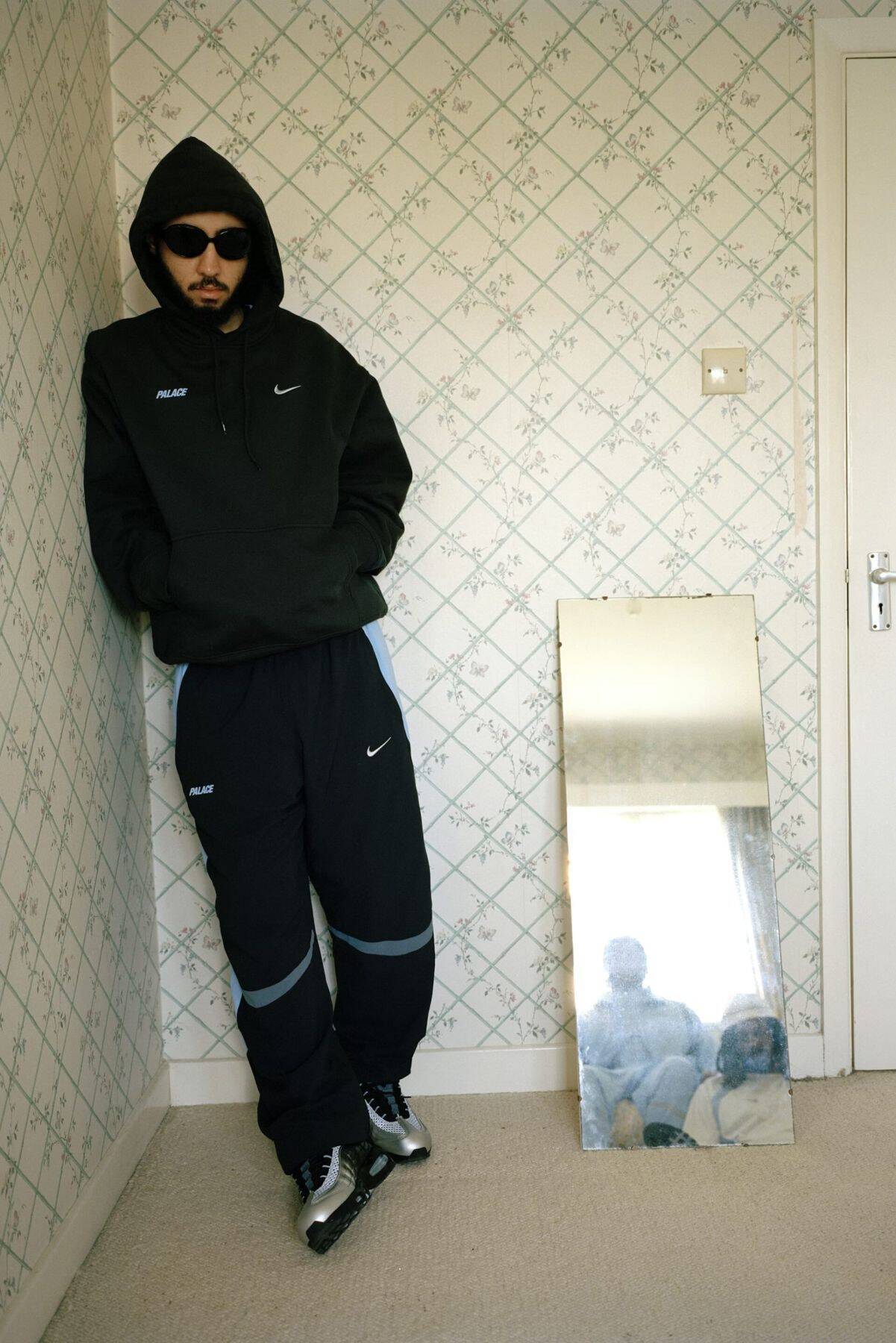 〈PALACE SKATEBOARD〉と〈Nike〉による最新コラボAir Max 95が発売