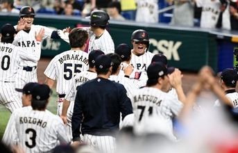 「練習だけでスタジアムが満員に」侍ジャパンWBC密着映画、海外レビューが明かした"衝撃の内容"