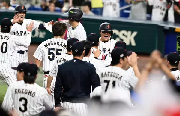 「練習だけでスタジアムが満員に」侍ジャパンWBC密着映画、海外レビューが明かした"衝撃の内容"