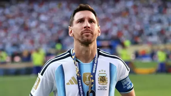 「完全に常軌を逸している」メッシの発言でW杯不仲説…アルゼンチン監督が陰謀論を完全否定！