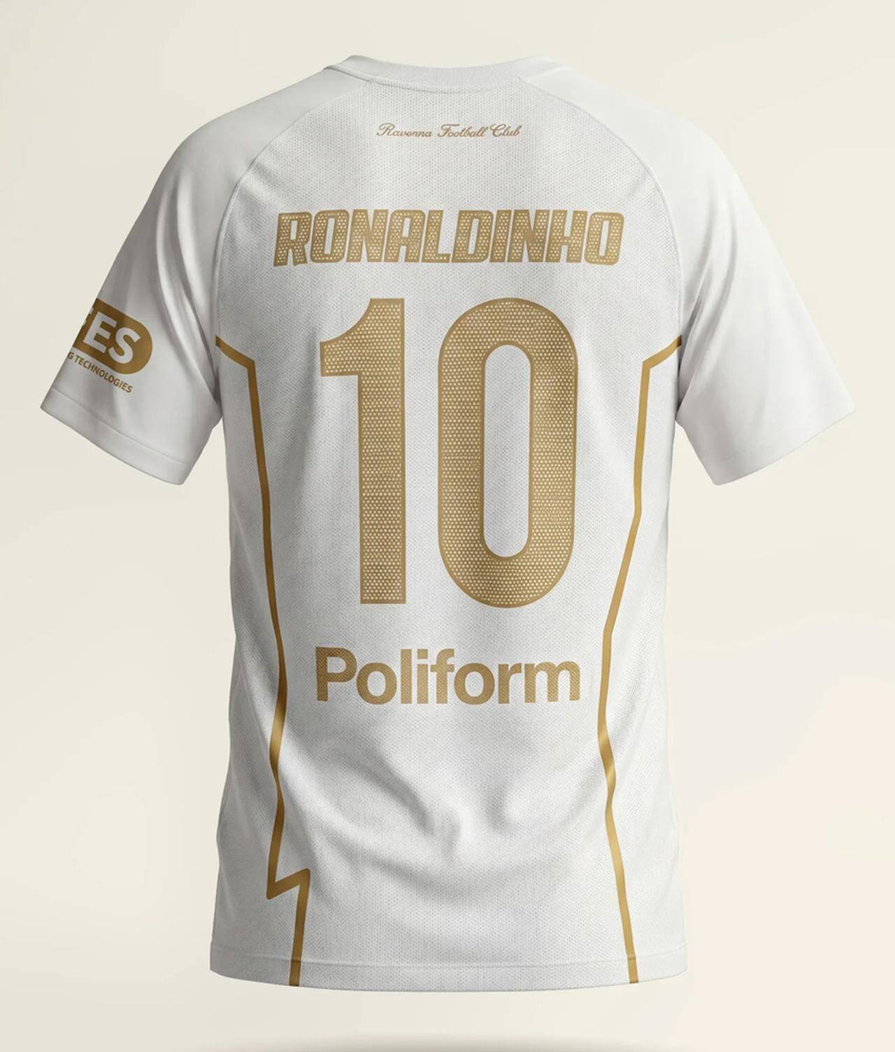 元ブラジル代表ロナウジーニョが現役復帰！ラヴェンナとの「コラボユニフォーム」はW杯の“白金スパイク”色に