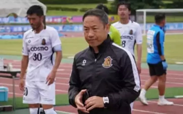 勝利から遠のくJFL三重…。間瀬秀一監督「戦術と取り組みのところに目を向けて準備したい」と立て直しへ