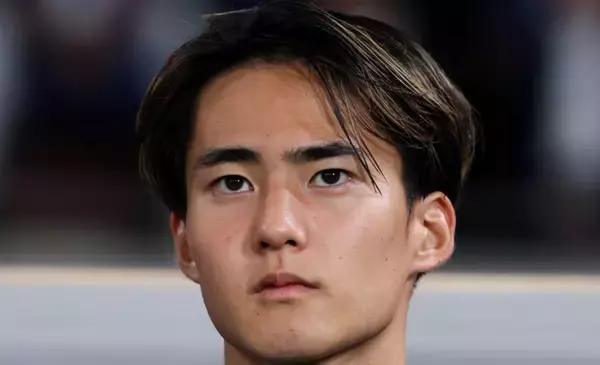 21歳の日本代表新星、ベルギーで大暴れ！「凍える寒さのなか日本人コンビがサポーターの心を温めてくれた」と現地称賛