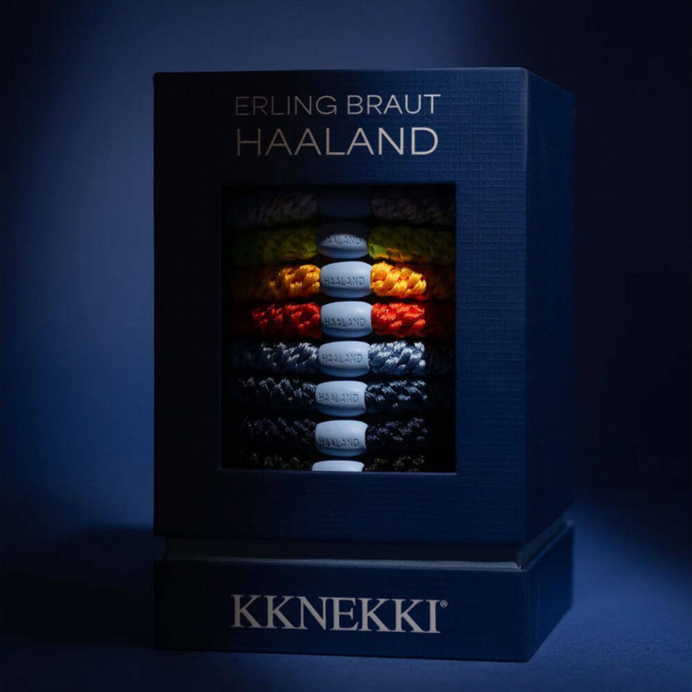 怪物ハーランドの愛用ヘアゴム「KKNEKKI」が大人気！ノルウェー代表色の“W杯コラボモデル”も発売される