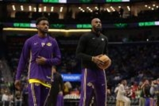 レブロン、息子ブロニーとプレーオフ親子共演へ！「キャリア最高の出来事になる」