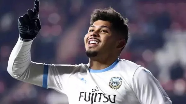 「家で食べ物を頼んでもこんなに早く届かない」わずか25分で3得点！川崎のブラジル人FWが喜びを語る