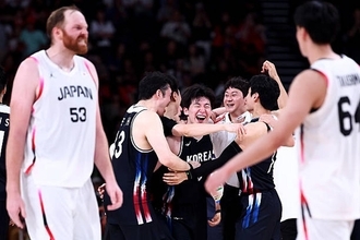 「最大の勝者」……韓国メディア、日本のホームで王者に君臨したバスケ代表チームを称賛