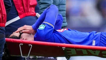 南野拓実、涙の重傷…モナコは冬の代役獲得断念か「この日本人の才能を短期的に補うのは難しい」と現地紙