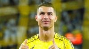 41歳ロナウド、15歳息子とチームメイトに！？一緒にプレーする夢が実現する可能性