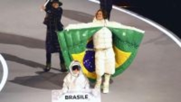 ミラノ・コルティナ冬季五輪開幕！開会式で「モンクレール」が手掛けたブラジル代表団の公式ユニフォームが話題に
