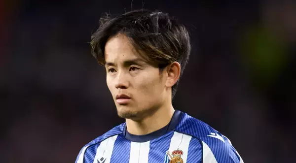 離脱中の久保建英、日本からスペインに戻るとソシエダSDが説明 「復帰時期は不明」「タケは不可欠な選手」