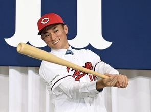 【プロ野球 2025年・ルーキー通信簿／広島東洋カープ編】　ドラ１の佐々木泰が怪我で離脱も即戦力ルーキーが新たな戦力に