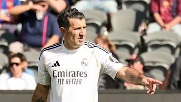 毎日酒を飲み、好きなものを食べる…バキバキの体を維持する53歳フィーゴが「唯一避けているメニュー」とは