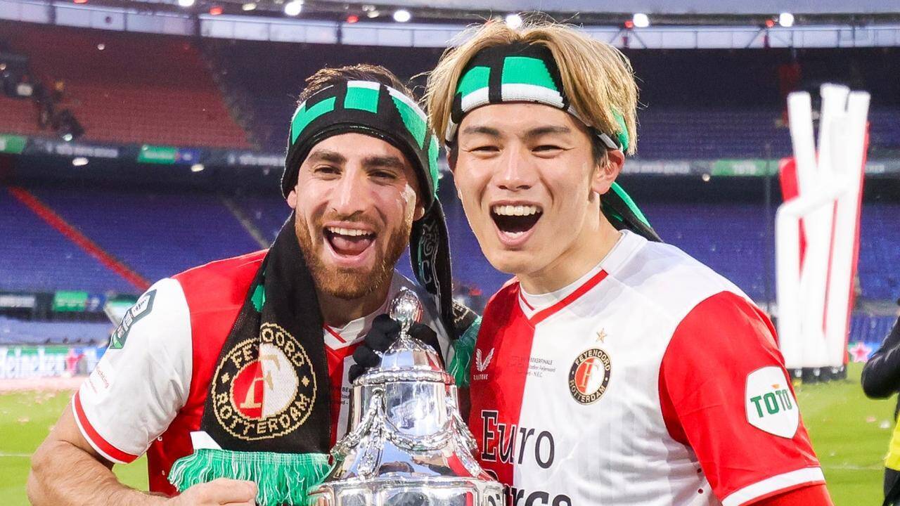 「美しい家族」「会いたいね」W杯日本代表エース、愛する妻子との様子を投稿！イラン代表主将が日本語で反応したワケ