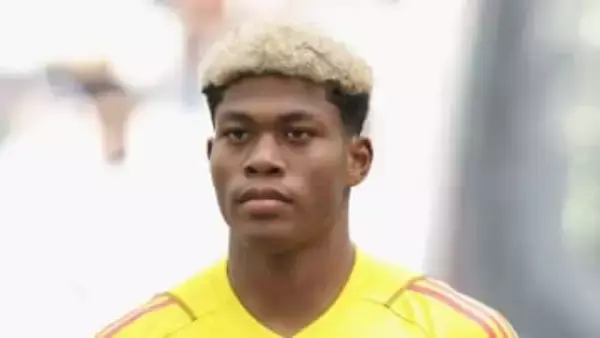 「アジアカップは全部がうまくいかなかった」 挫折を味わった鈴木彩艶に送った内田篤人の言葉が熱い