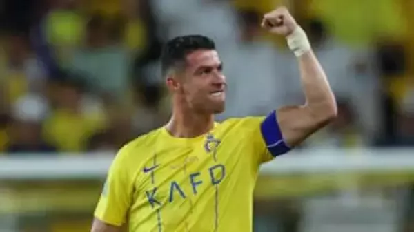 39歳ロナウド、3ゴールの大暴れでハットトリック！相手GKのやらかしを見逃さず